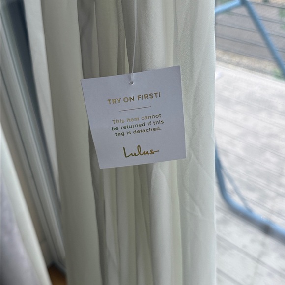 NWT- Lulus Elegant Confidence White Satin Flutter Sleeve Cutout Maxi Dress M - Picture 8 of 8